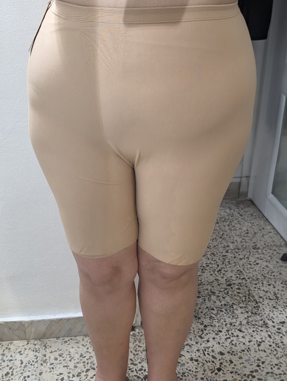 SKIMS Padded Shaping Short - Sand